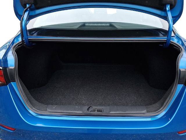 Used 2025 Nissan Sentra SV FWD image 28