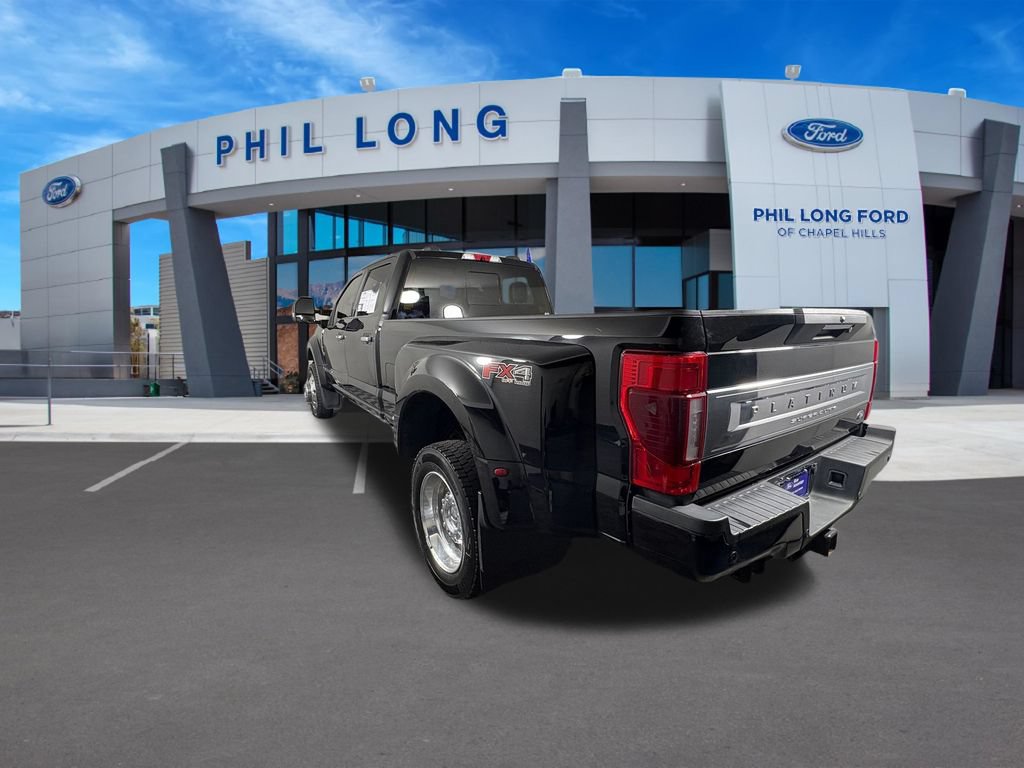 Certified 2022 Ford F450 Platinum w/ FX4 Off-Road Package AWD/4WD image 3