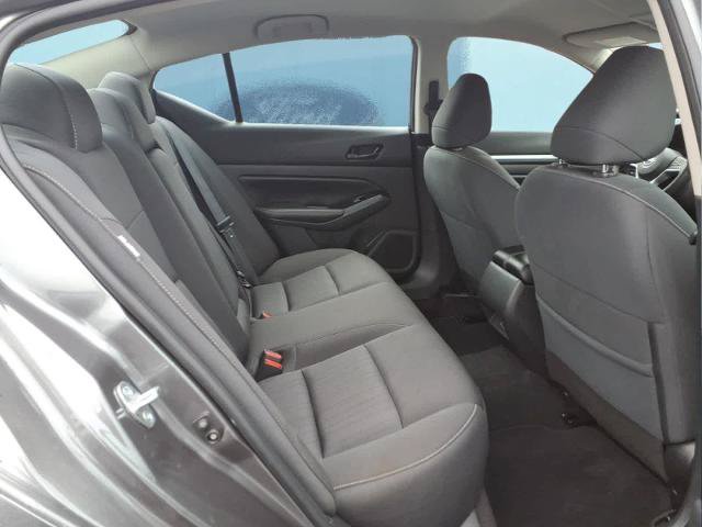 Used 2023 Nissan Altima 2.5 SV FWD image 14
