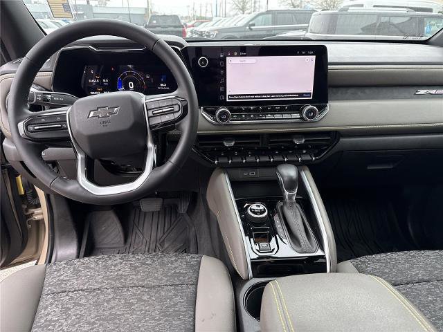 Used 2024 Chevrolet Colorado ZR2 w/ Technology Package image 24