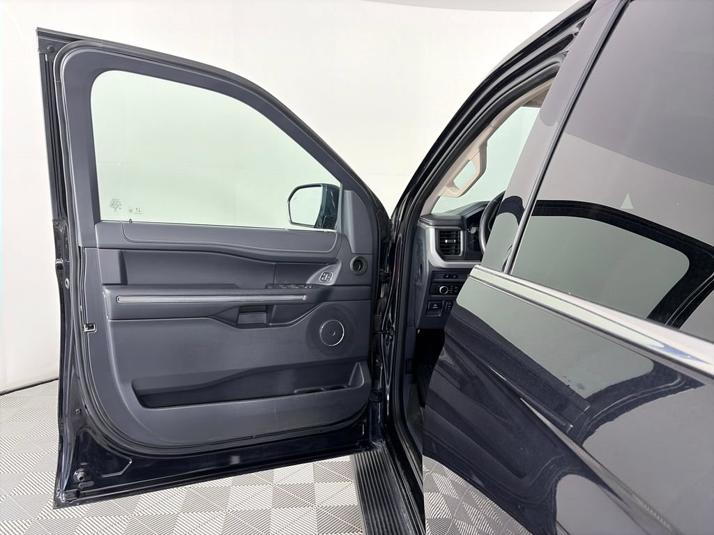 Certified 2024 Ford Expedition Max XLT AWD/4WD image 10