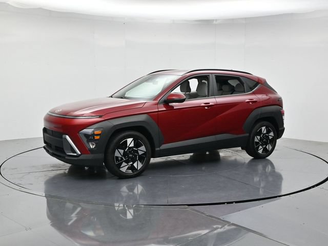 Used 2025 Hyundai Kona SEL FWD image 5