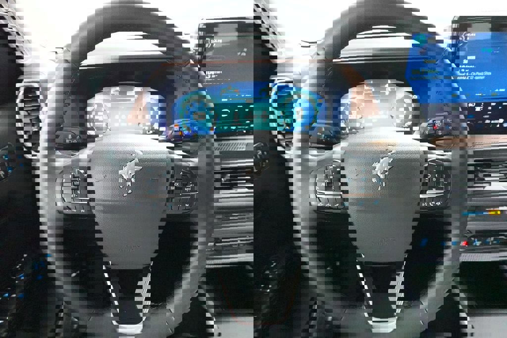 Certified 2025 Ford Bronco Sport Outer Banks w/ Outer Banks Tech Package+ AWD/4WD image 12