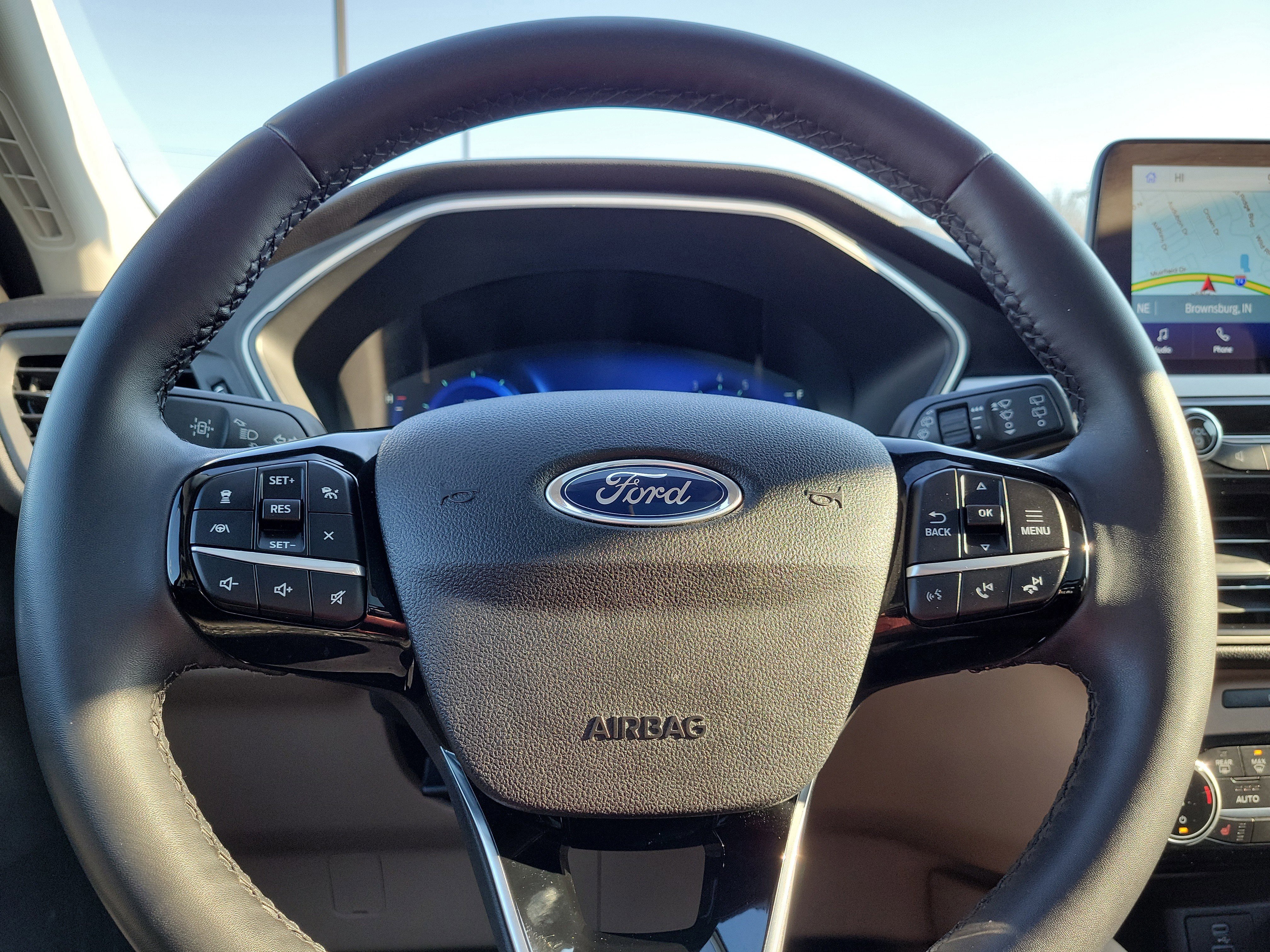 Certified 2022 Ford Escape SEL w/ Technology Package image 22