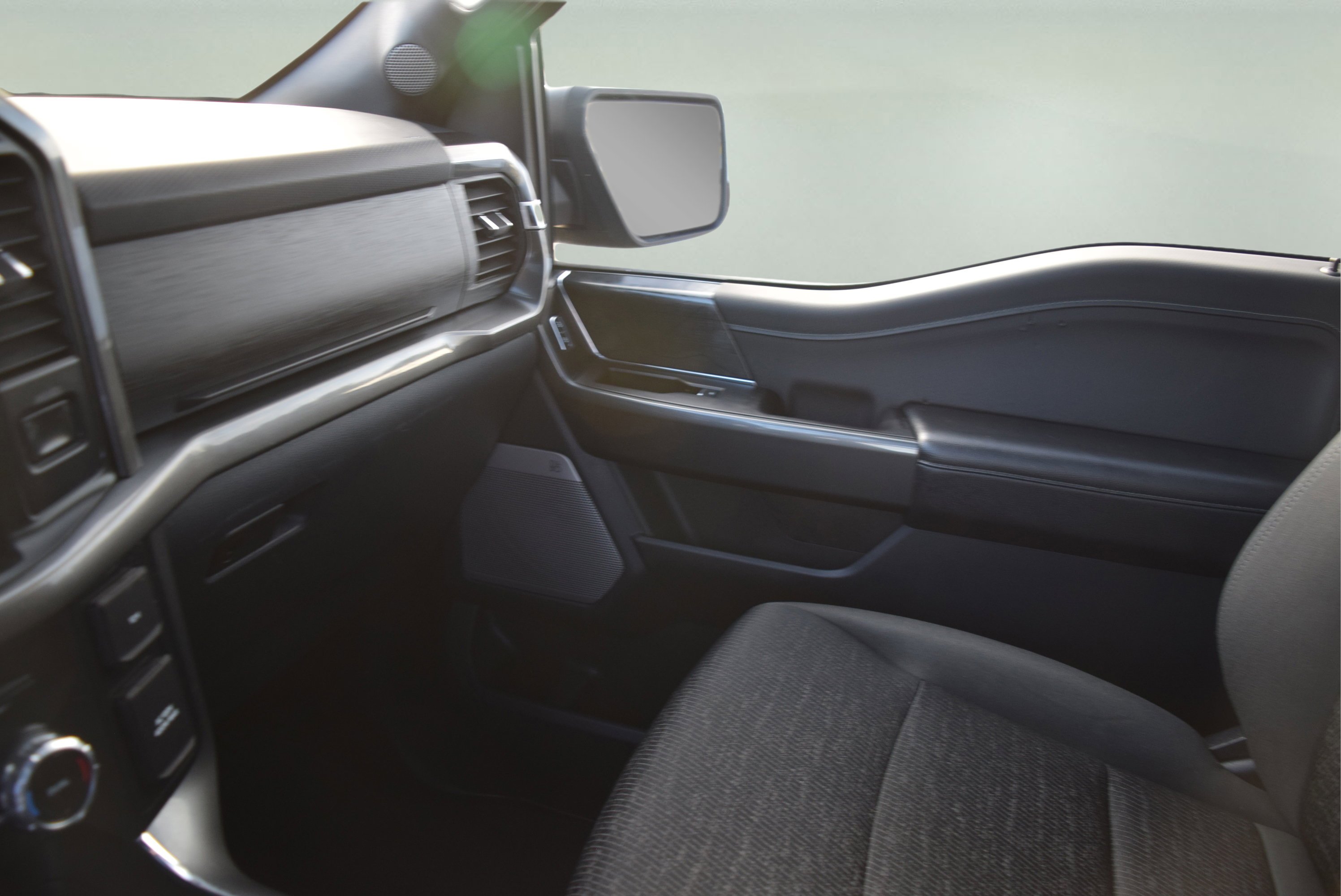 Certified 2023 Ford F150 XLT w/ Equipment Group 302A High image 16