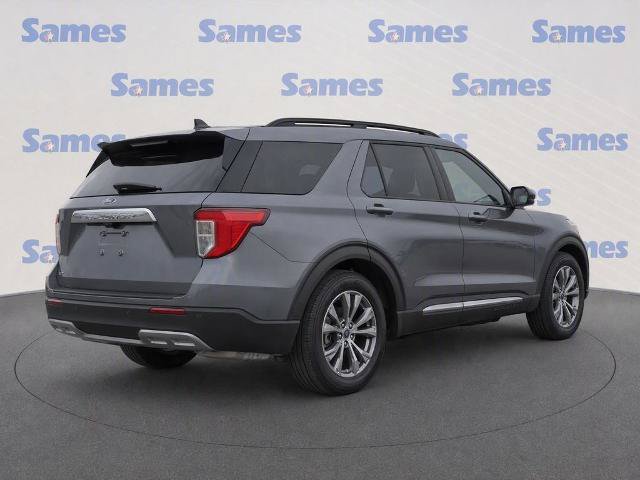 Certified 2021 Ford Explorer XLT w/ Equipment Group 202A RWD image 3