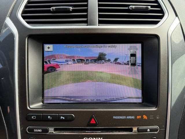 Certified 2017 Ford Explorer Limited w/ Equipment Group 301A FWD image 18