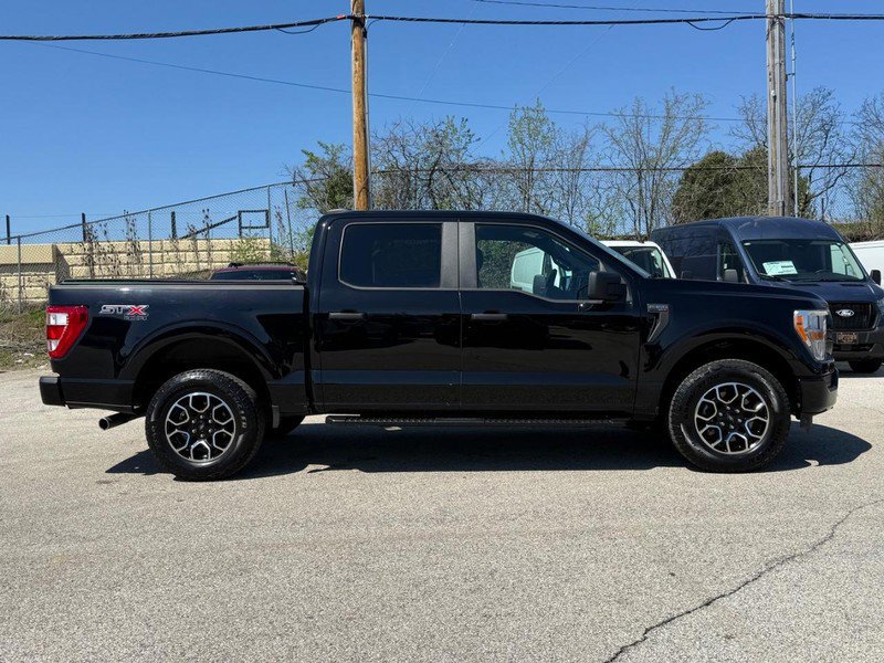 Certified 2022 Ford F150 XL w/ STX Appearance Package AWD/4WD image 4