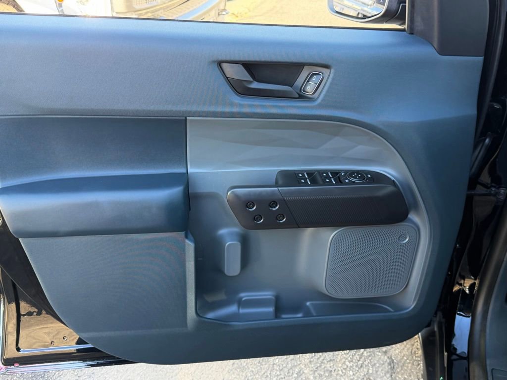 Certified 2024 Ford Maverick XLT w/ XLT Luxury Package image 14