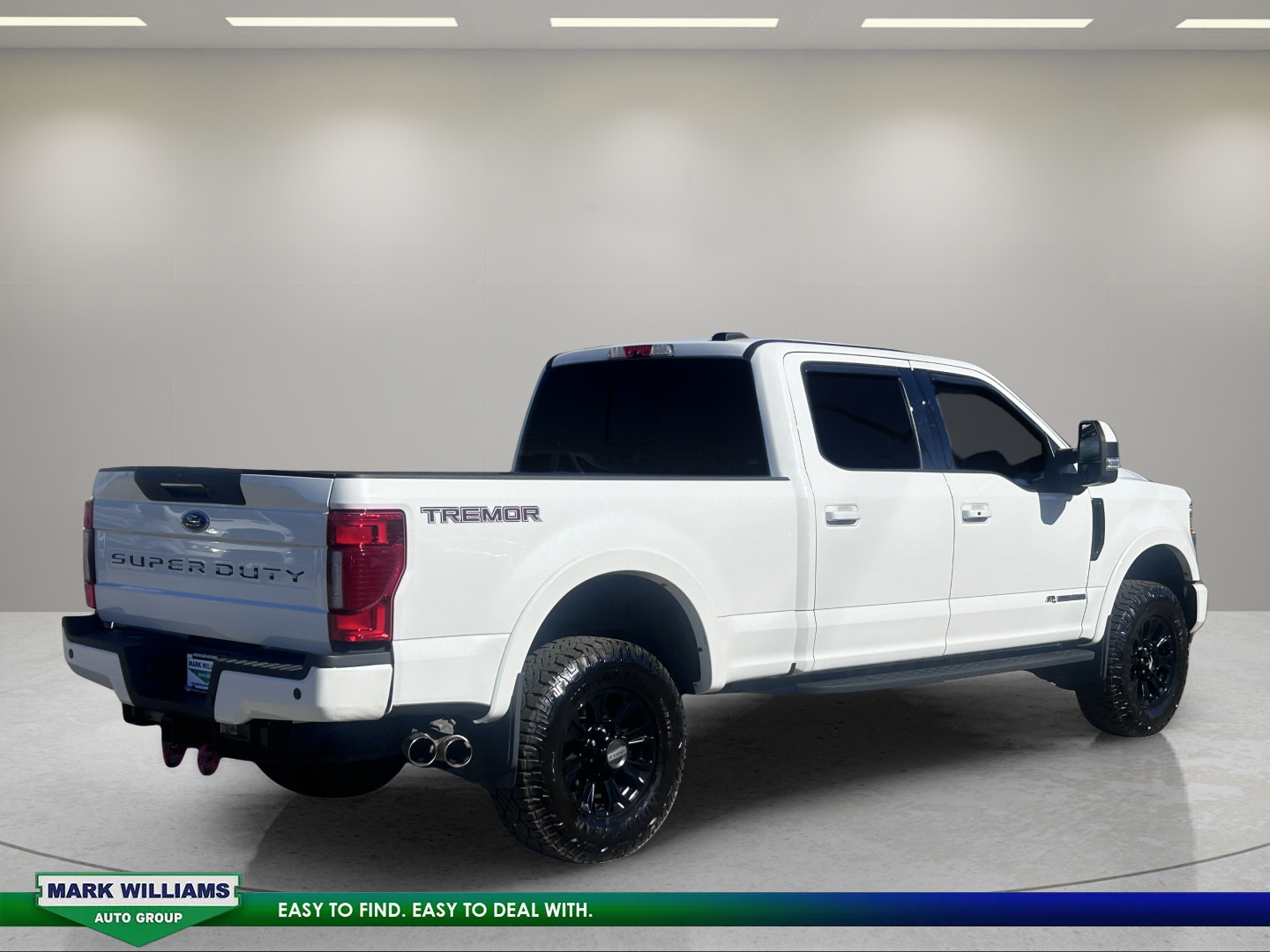 Certified 2022 Ford F250 Lariat w/ Tremor Off-Road Package AWD/4WD image 6