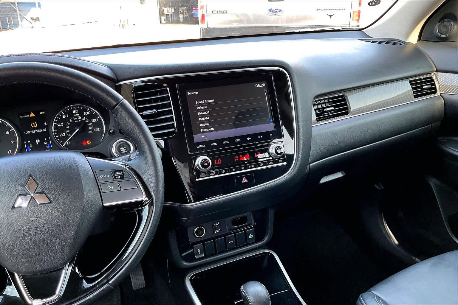 Used 2020 Mitsubishi Outlander SEL FWD image 7