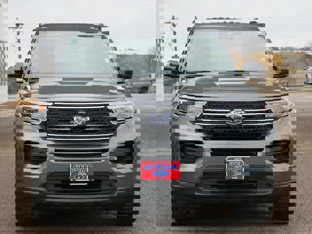 Certified 2023 Ford Explorer XLT w/ Class IV Trailer Tow Package image 2