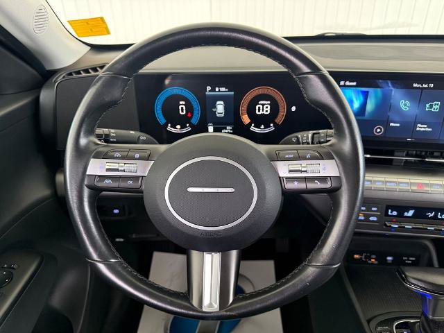 Used 2024 Hyundai Kona SEL AWD/4WD image 11