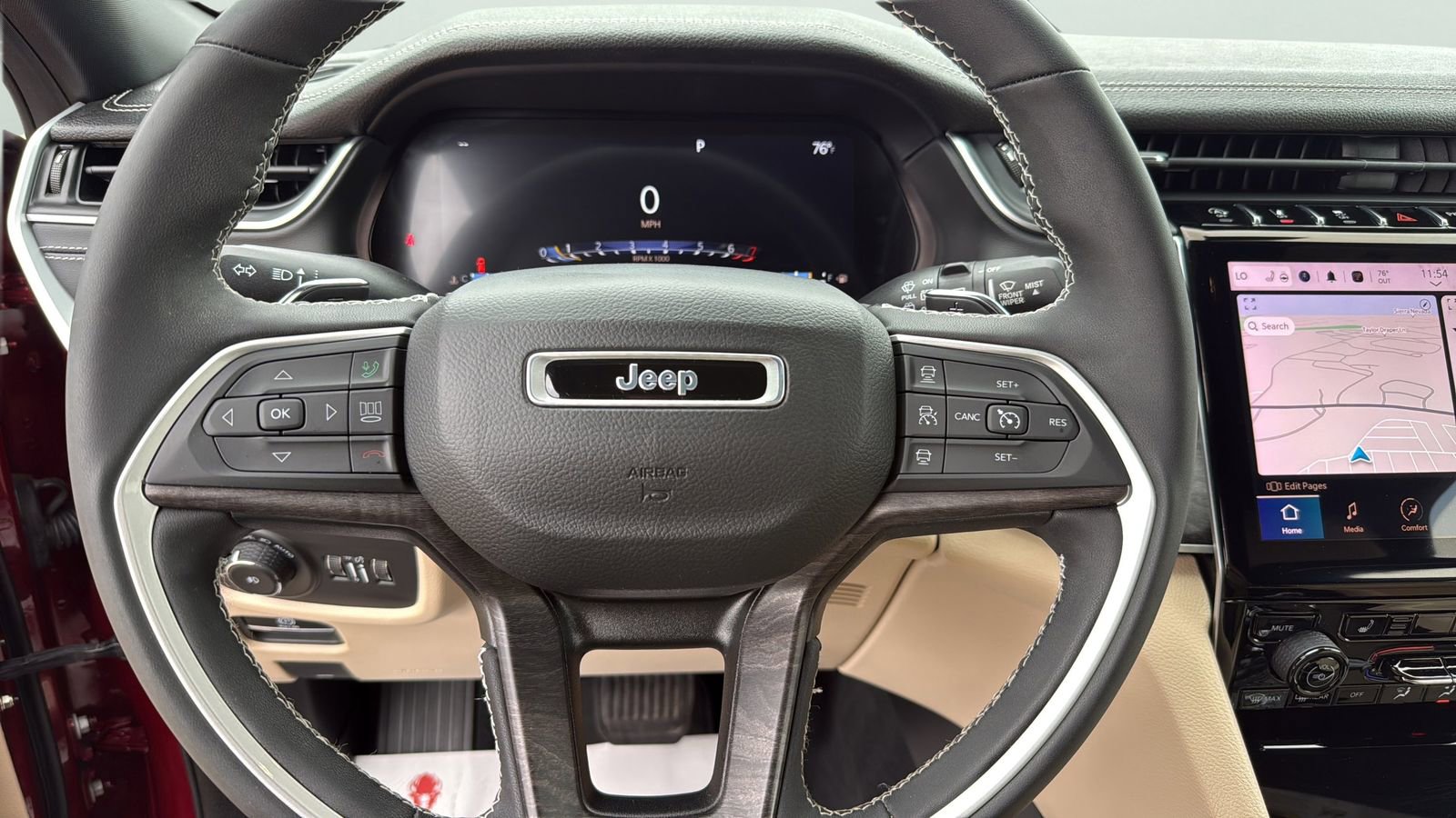 Used 2023 Jeep Grand Cherokee Limited RWD image 14