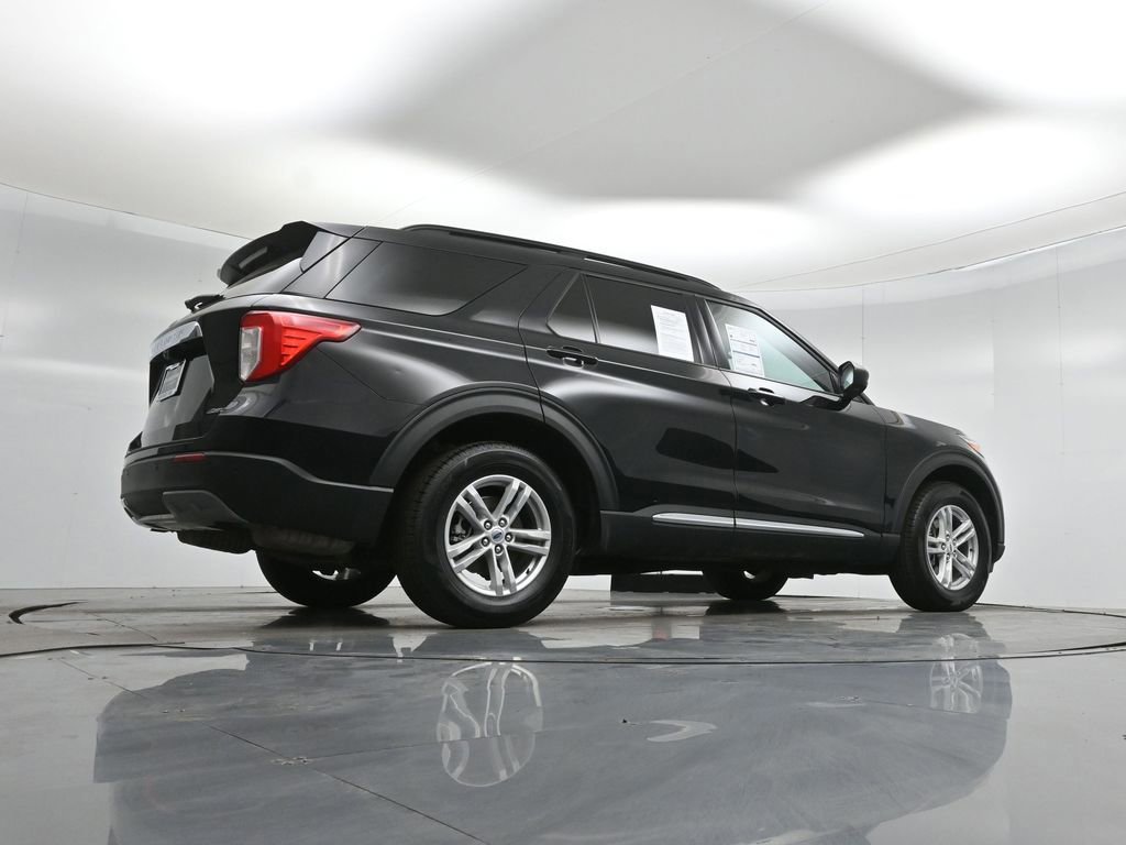 Certified 2024 Ford Explorer XLT w/ Equipment Group 202A image 14