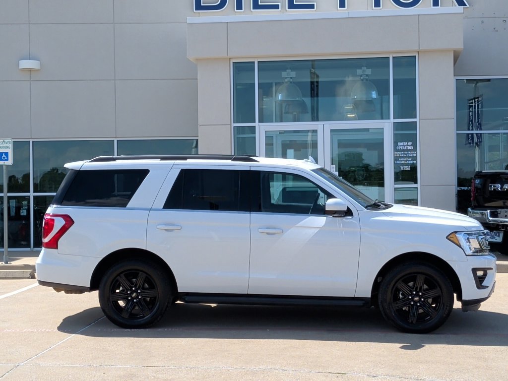 Certified 2021 Ford Expedition XLT RWD image 2