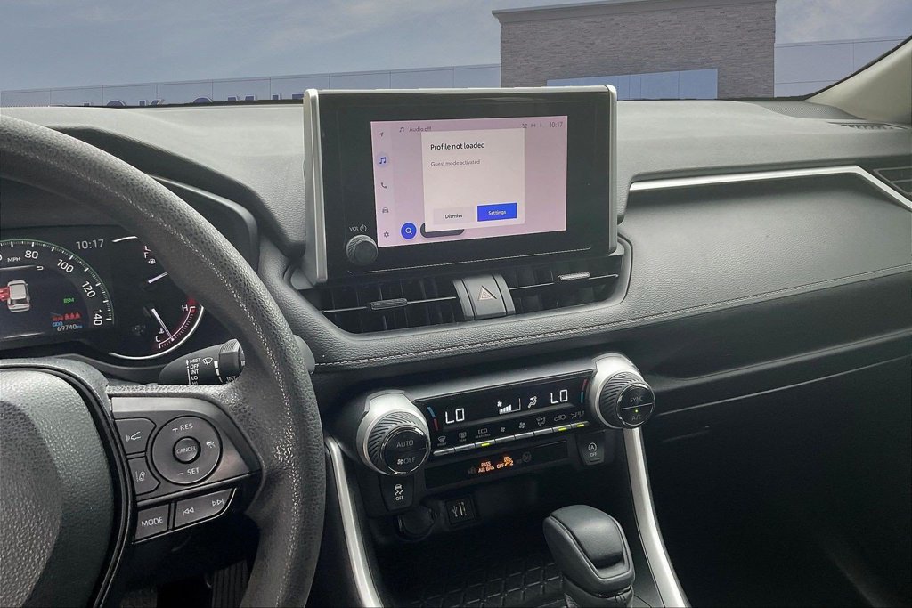 Used 2023 Toyota RAV4 XLE FWD image 9