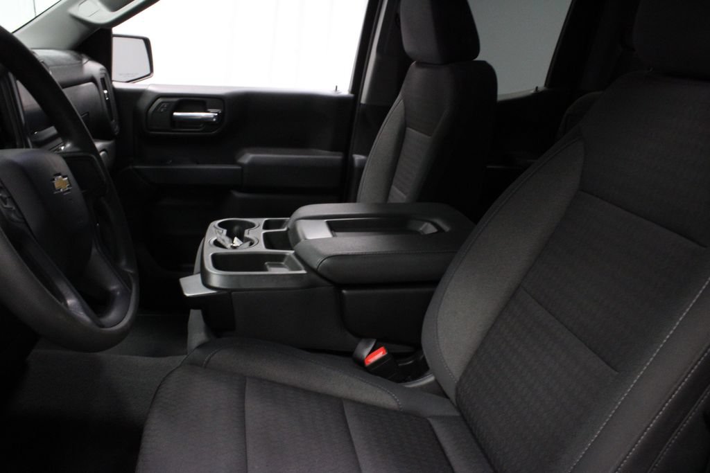Used 2023 Chevrolet Silverado 1500 Custom AWD/4WD image 21