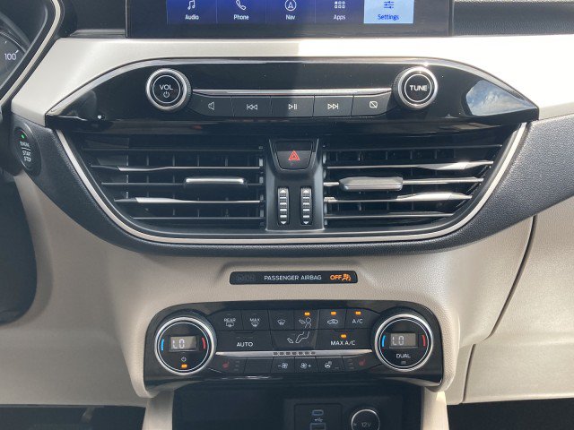 Certified 2021 Ford Escape SEL AWD/4WD image 24