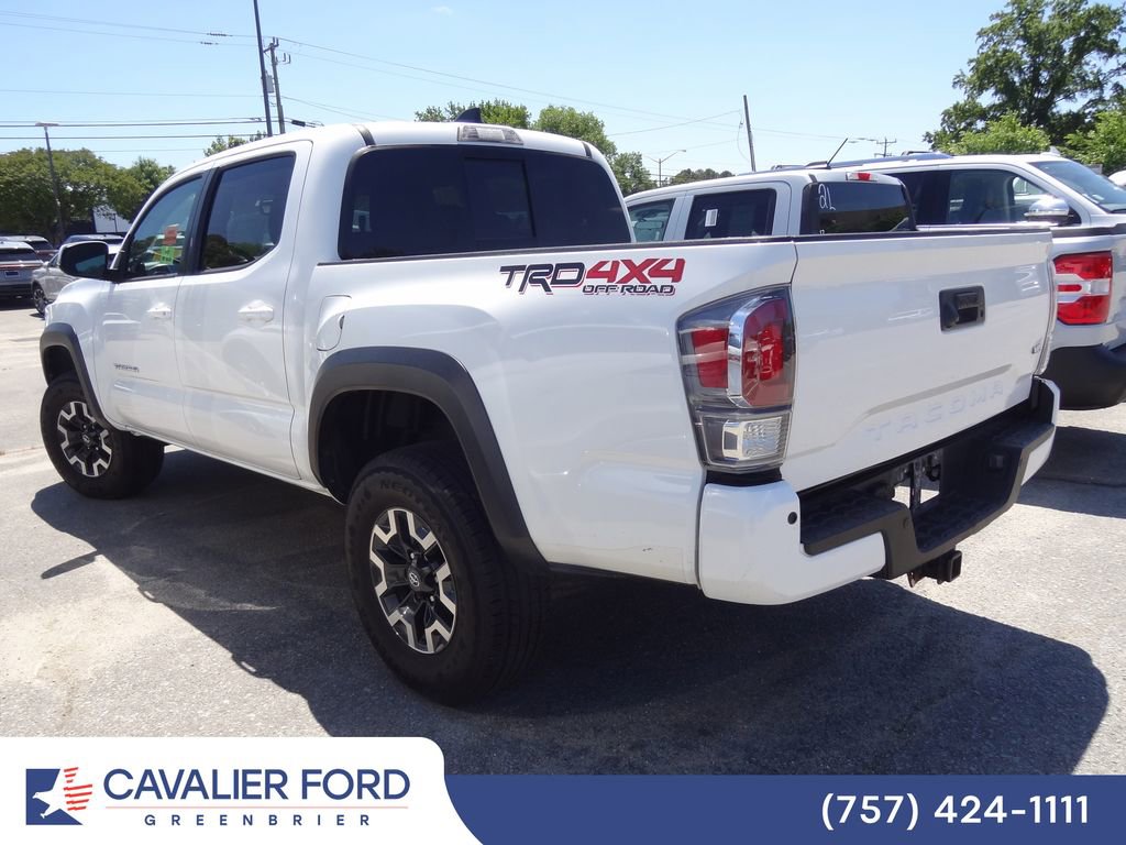 Used 2023 Toyota Tacoma TRD Off-Road w/ Technology Package AWD/4WD image 4