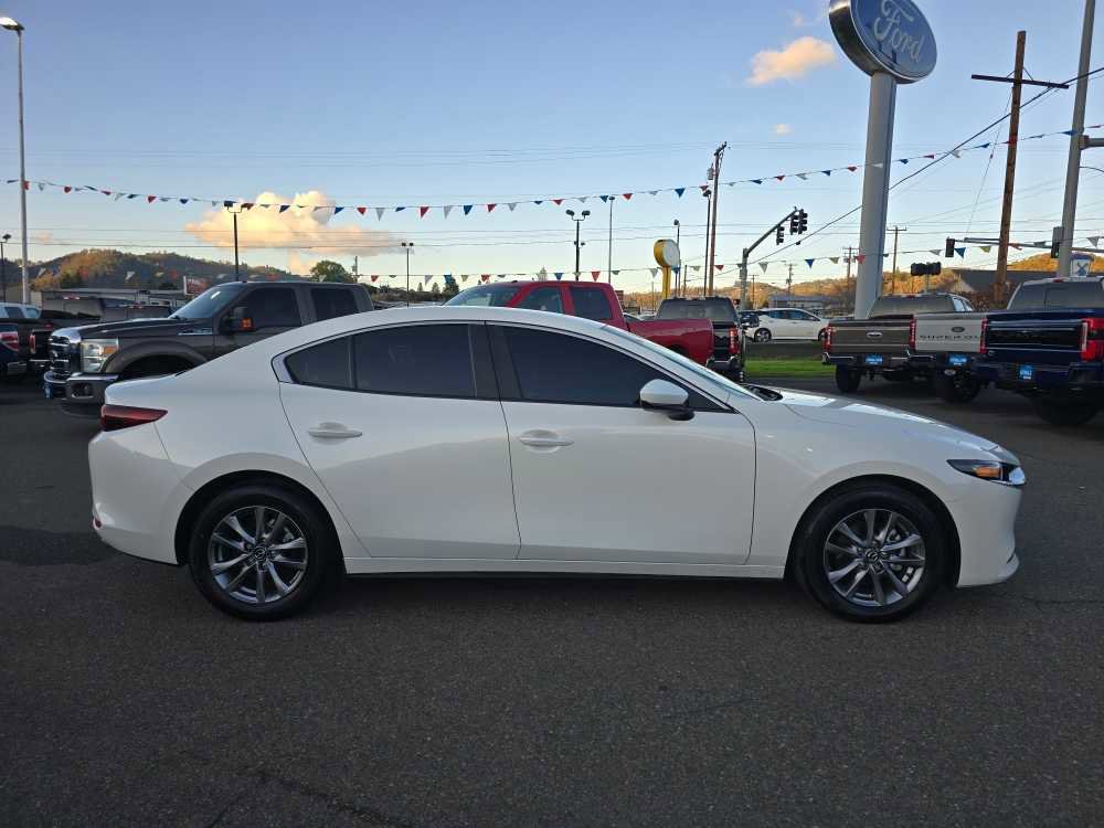 Used 2024 MAZDA MAZDA3 s image 6