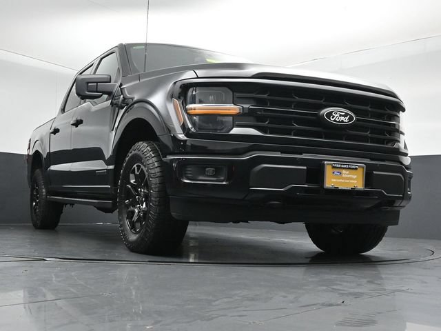 Certified 2024 Ford F150 XLT w/ Equipment Group 302A MID AWD/4WD image 39