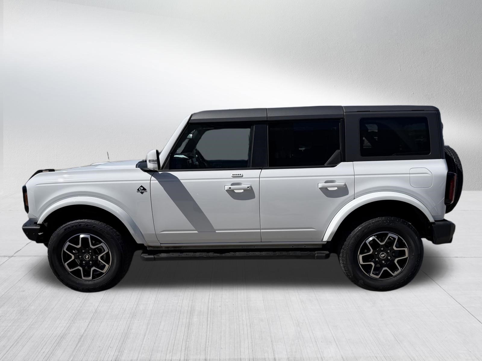 Certified 2023 Ford Bronco Outer Banks AWD/4WD image 4