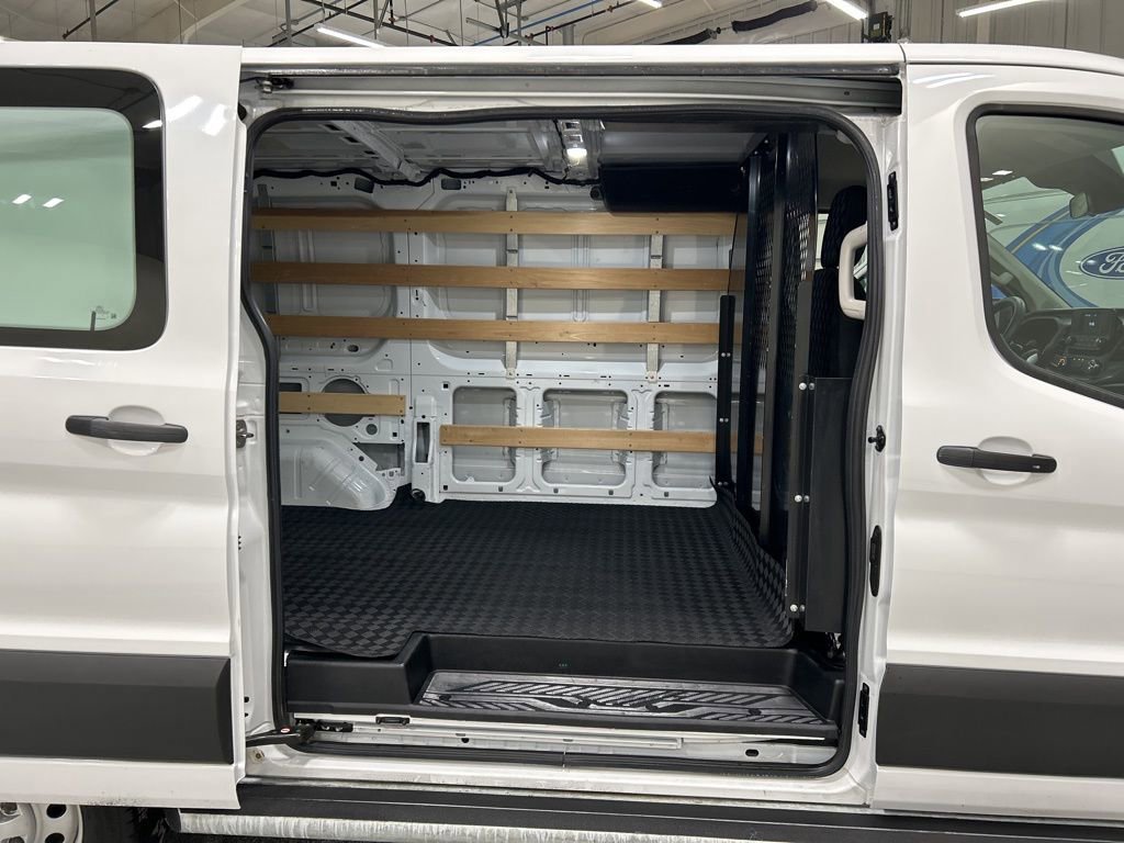 Certified 2024 Ford Transit 250 Low Roof AWD w/ Exterior Upgrade Package image 26