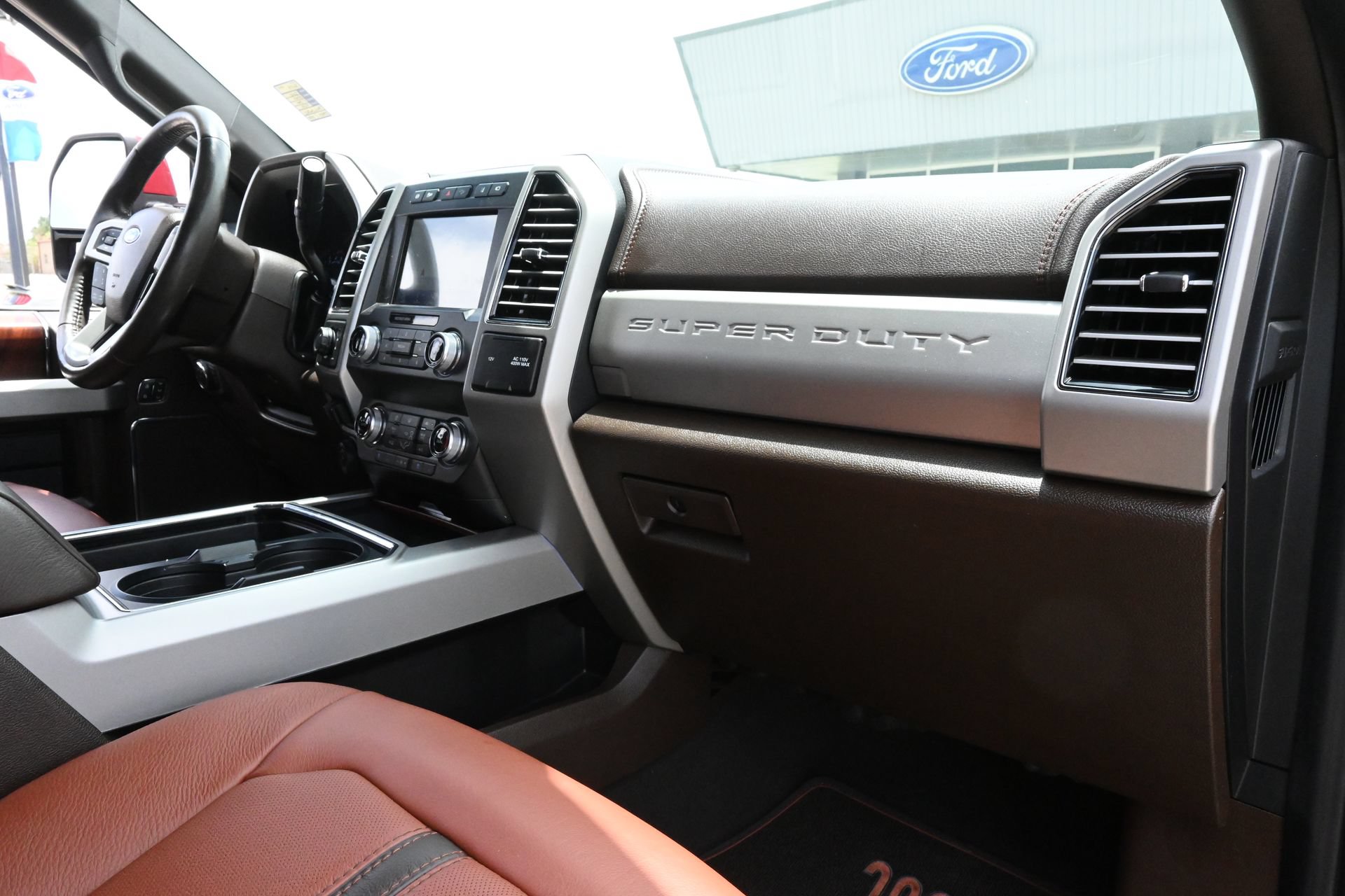 Certified 2021 Ford F250 King Ranch w/ King Ranch Ultimate Package AWD/4WD image 22