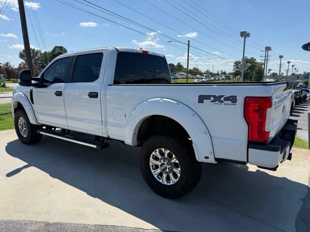 Certified 2019 Ford F250 XL w/ STX Appearance Package AWD/4WD image 8