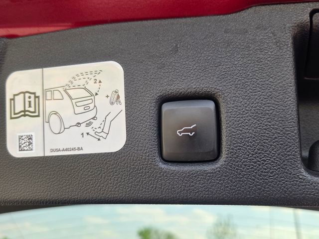 Certified 2020 Ford Escape SEL AWD/4WD image 15