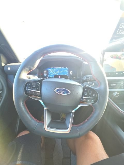 Certified 2025 Ford Explorer ST-Line RWD image 29