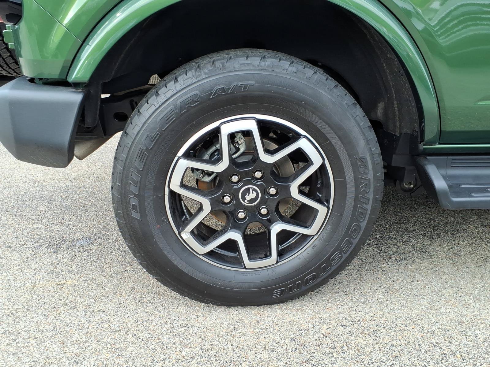 Certified 2025 Ford Bronco Outer Banks AWD/4WD image 7