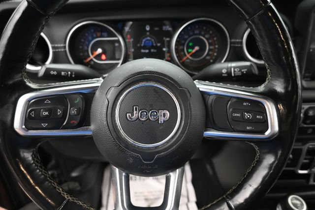 Used 2020 Jeep Gladiator Overland AWD/4WD image 15