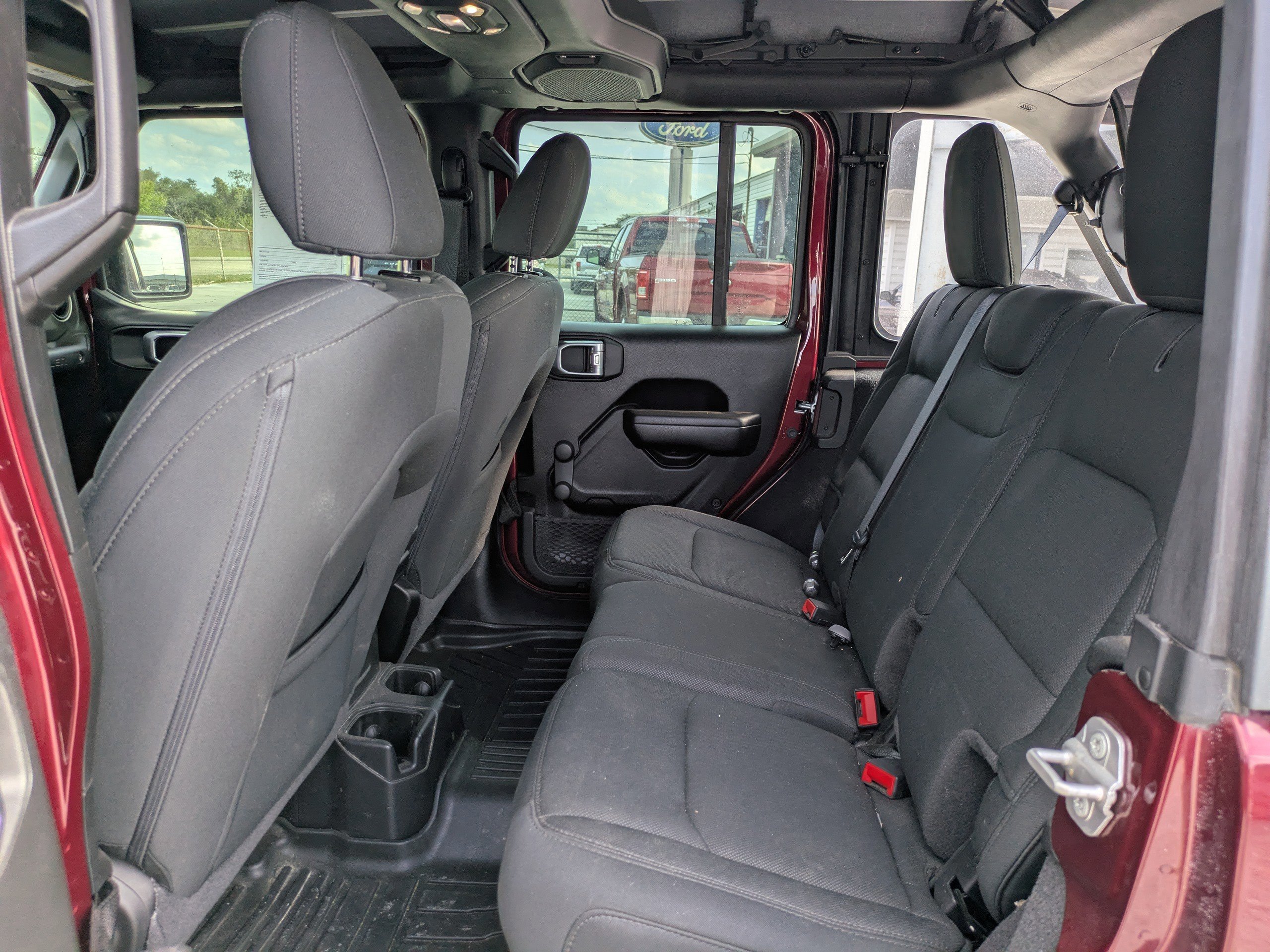 Used 2021 Jeep Wrangler Unlimited Sport AWD/4WD image 13