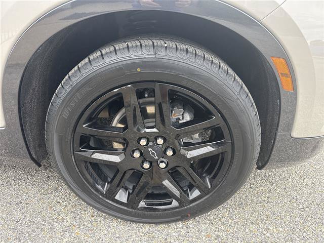 Used 2022 Chevrolet Blazer Premier FWD image 17