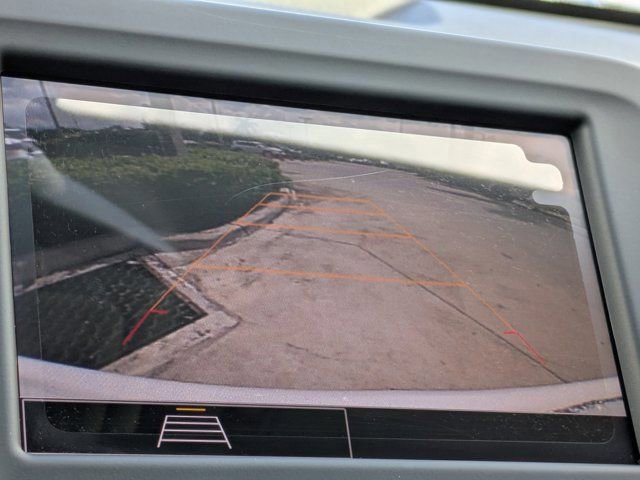 Used 2023 Chevrolet Equinox LT image 27