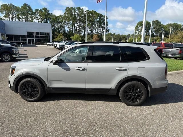 Used 2024 Kia Telluride SX Prestige X-Pro AWD/4WD image 9