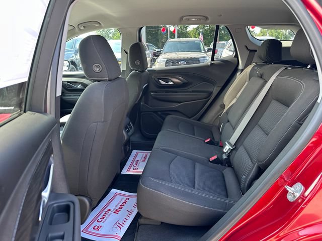 Used 2022 GMC Terrain SLE w/ Driver Convenience Package FWD image 8
