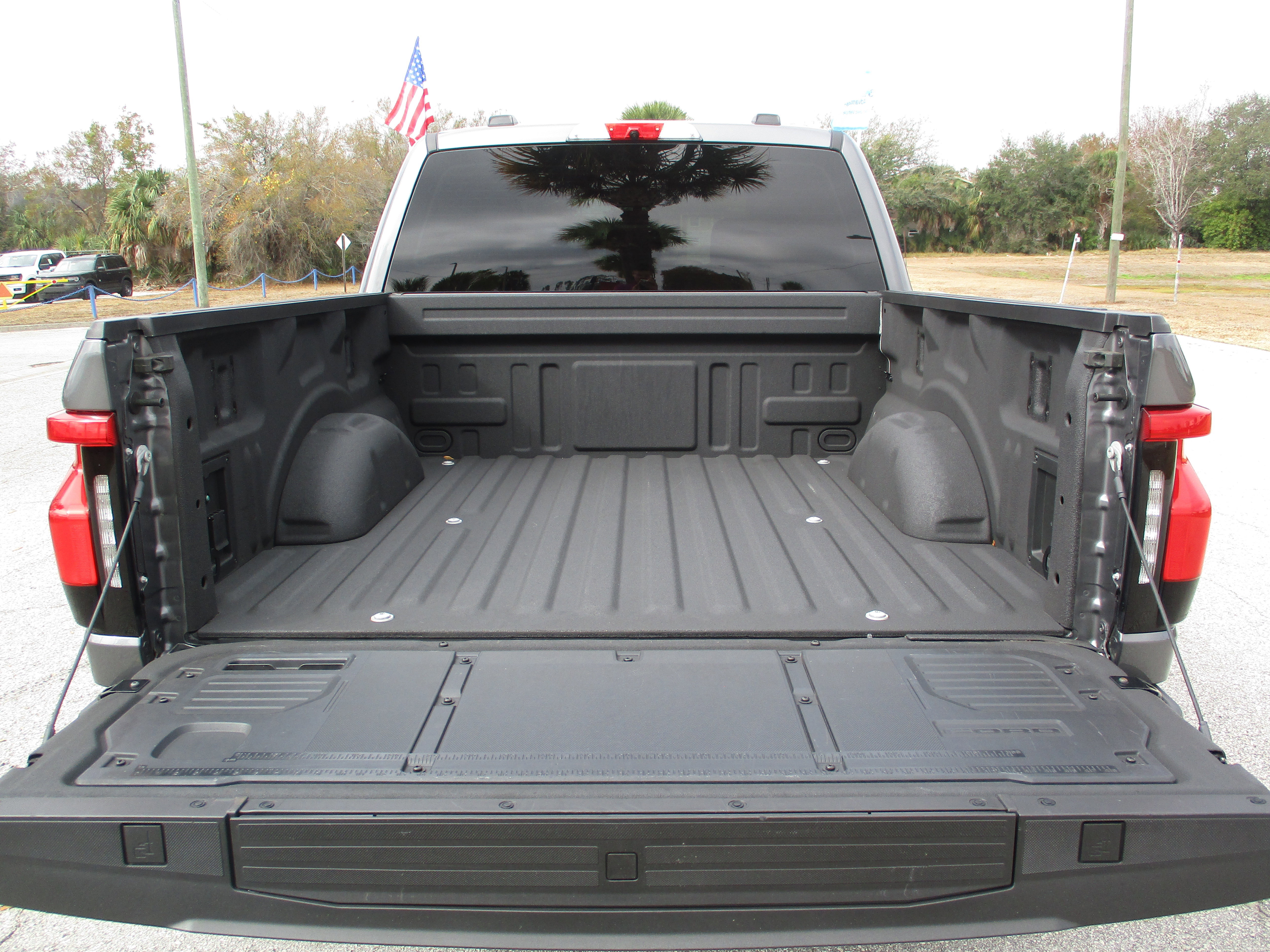 Certified 2025 Ford F150 Lightning Flash image 14