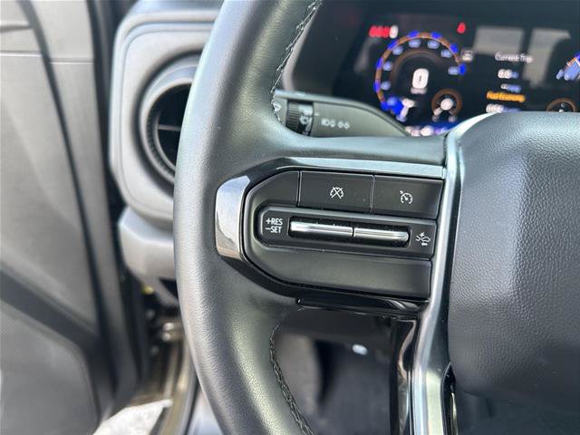 Used 2025 Chevrolet Colorado Trail Boss AWD/4WD image 25