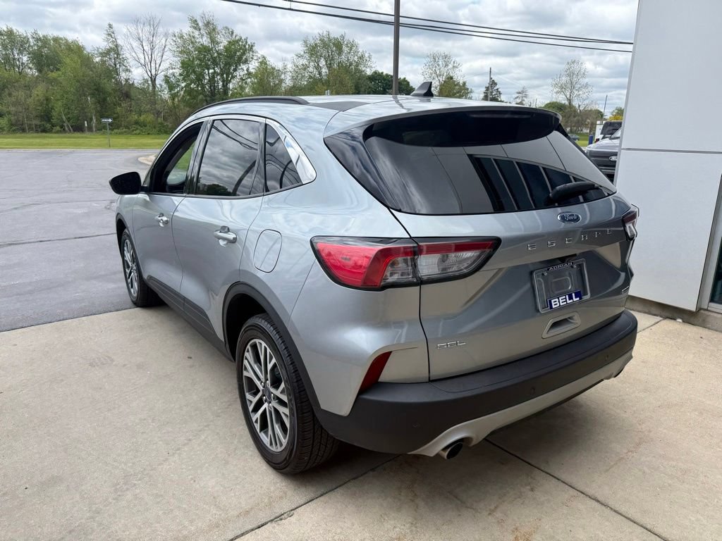 Certified 2021 Ford Escape SEL AWD/4WD image 9