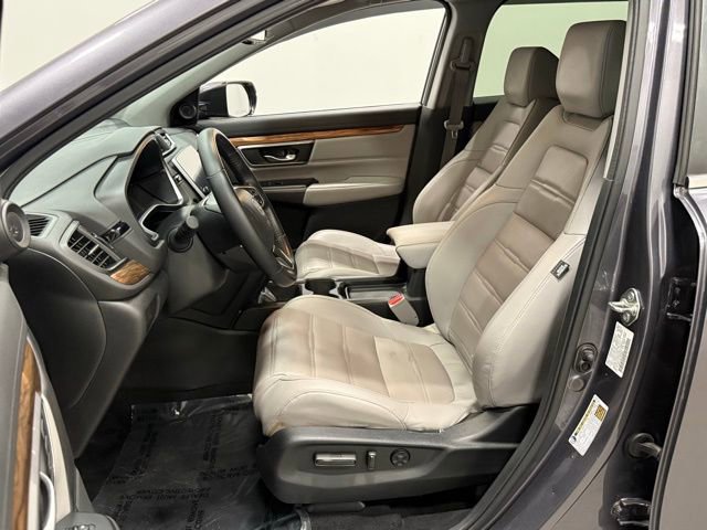 Used 2018 Honda CR-V Touring image 14