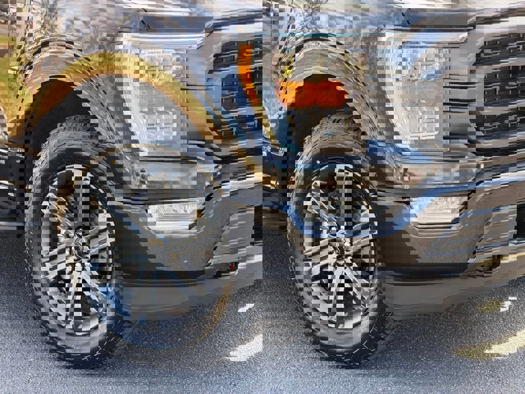 Certified 2023 Ford F150 XLT w/ Equipment Group 302A High image 20