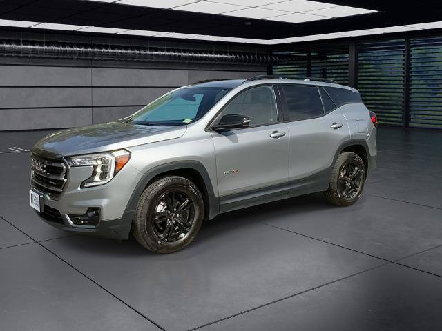 Used 2024 GMC Terrain AT4 AWD/4WD image 6