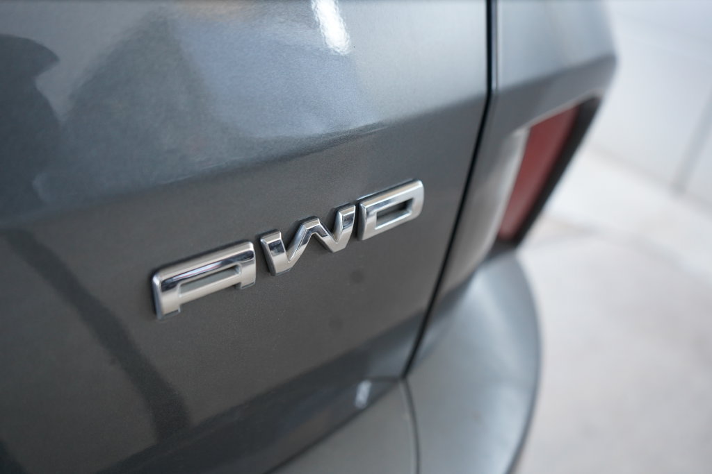 Certified 2024 Ford Escape ST-Line AWD/4WD image 8