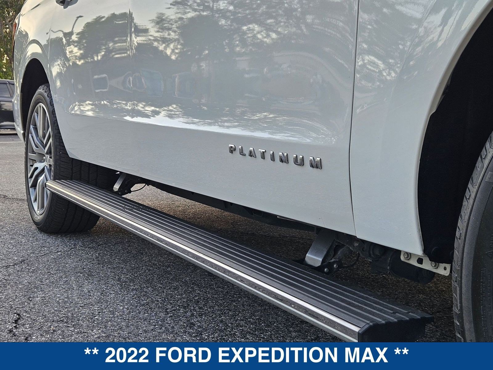 Certified 2022 Ford Expedition Max Platinum image 13