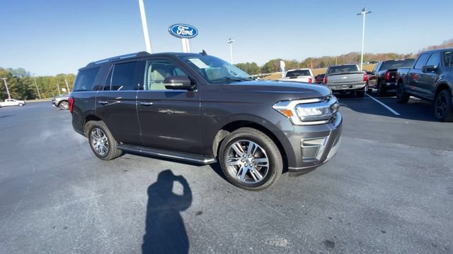 Certified 2023 Ford Expedition Limited AWD/4WD image 2