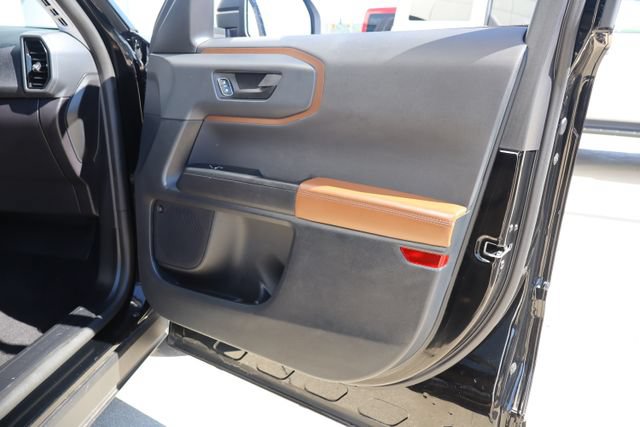 Certified 2023 Ford Bronco Sport Outer Banks w/ Tech Package AWD/4WD image 35