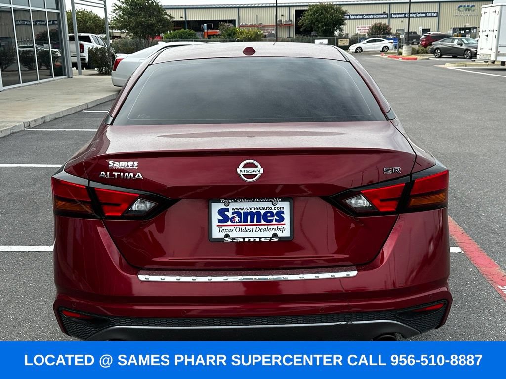 Used 2022 Nissan Altima 2.5 SR FWD image 8